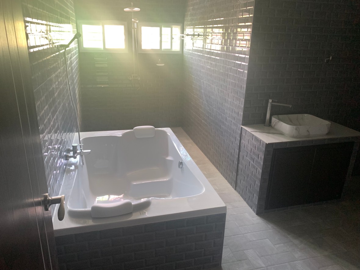 20190720_044620216_iOS