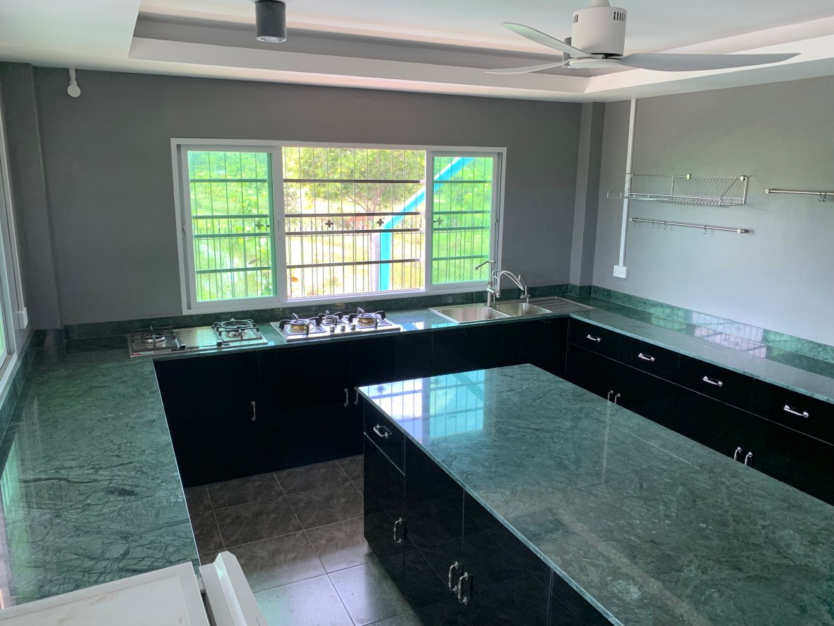 20190909_044208934_iOS