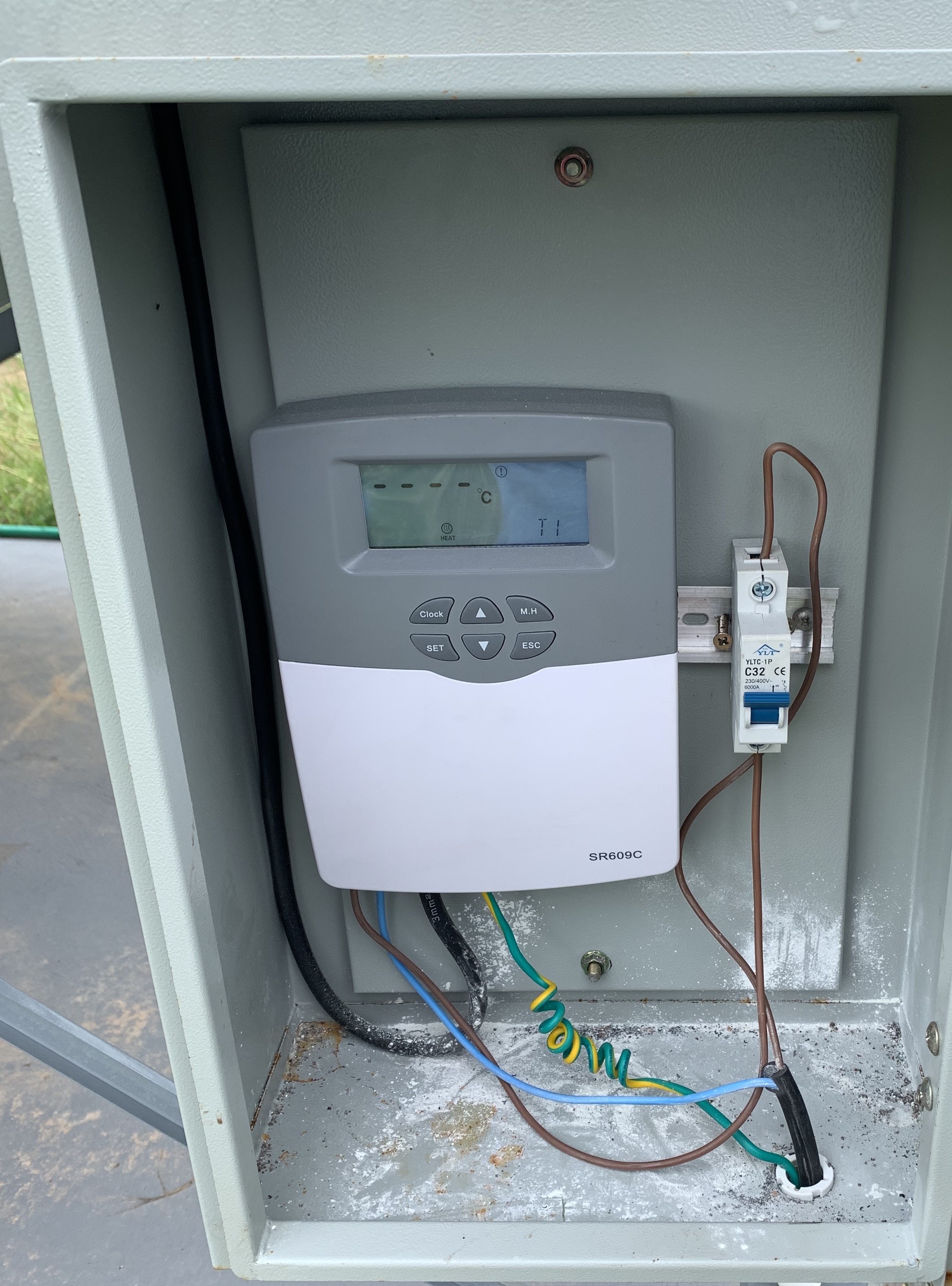 20190921_045916122_iOS